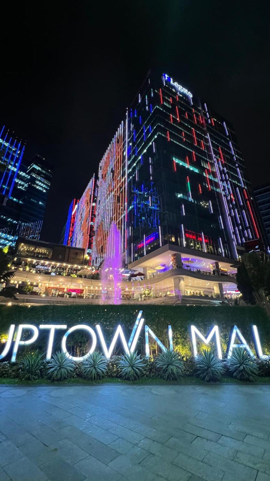 La Palazzo - Across Uptown Mall & Grand Hyatt Bgc 达义 外观 照片